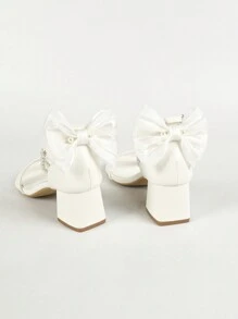 Spring/Summer Women's High-Heeled Sandals With Faux Faux Pearl Chain Strap, Chunky Heel, Fashionable Wedding & Butterfly & Flower & Princess Style Valentines - White - View 7