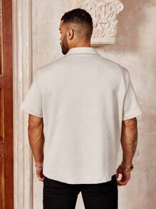 Manfinity Homme Men's Plus Size Solid Color Short Sleeve Casual Shirt For Summer - Grey - View 2
