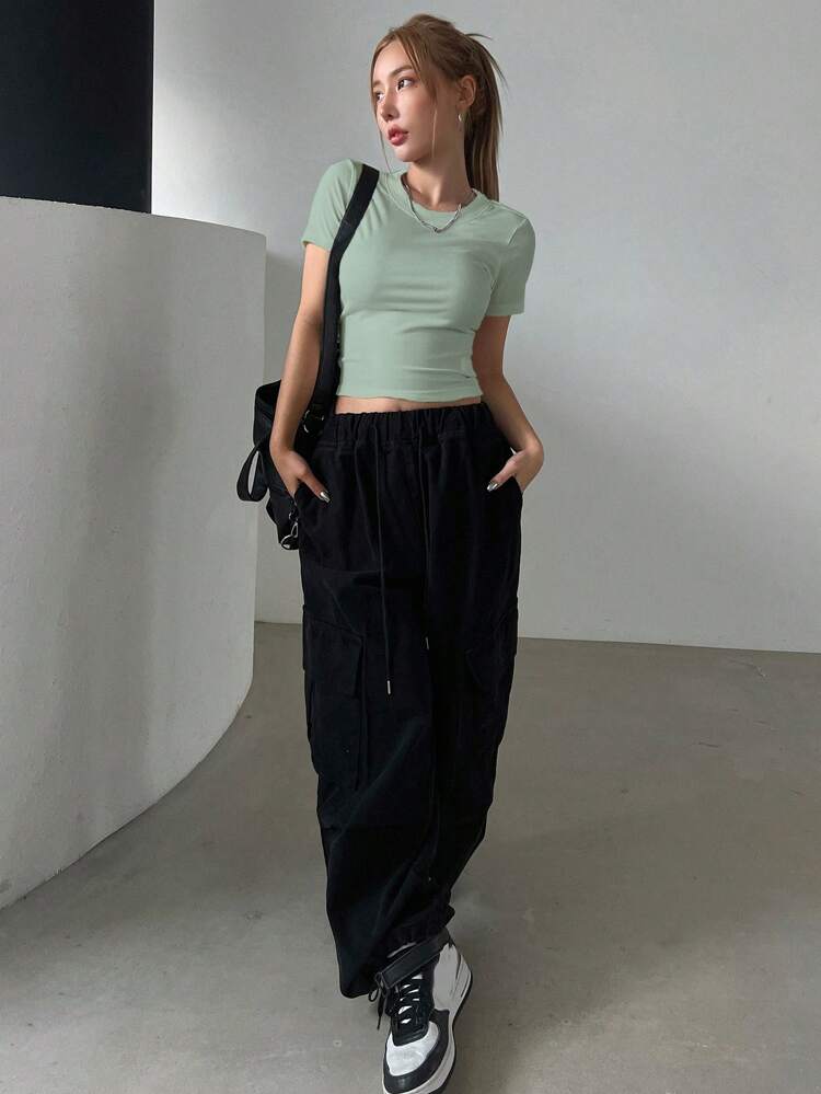 Women's Solid Slim Fit Cropped T-Shirt For Summer Easter