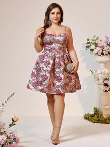 SHEIN Belle Robe Cami A-line D'été De Grande Taille En Tissu Jacquard Élégant Avec Bonnet De Soutien-gorge Intégré Pour Cocktail Party