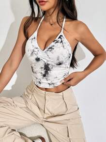 SHEIN EZwear Top De Halter Con Pliegues Con Estampado Tie Dye, Espalda Abierta Y Escote De Amarre