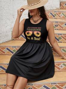SHEIN VCAY Plus Size Beach Vacation Summer Printed Sleeveless Dress With Letter & Sunglasses Print, Coconut Tree Detail Pocket - Black - View 3