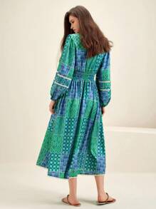 Anewsta沙灘風格接接花印花蕾絲邊燈籠袖集褶束腰v領裙 - 綠色 - 查看 2