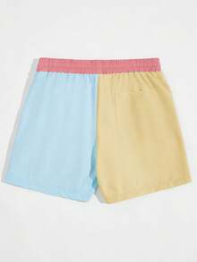 Manfinity RebelGame Pantalones Cortos Para Hombres Con Cordón Y Cintura Elástica En Parches Multicolores Para El Verano - Verde - Ver 2