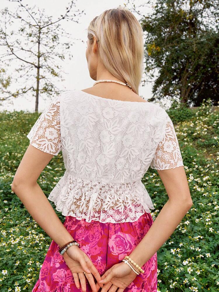 Vacation Style Solid Color Lace-Up Cropped Top