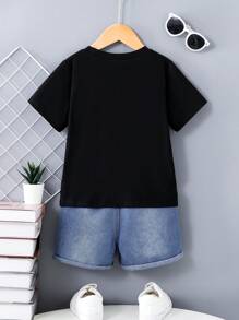 SHEIN 年輕男孩時尚字母印花牛仔短褲套裝 - 黑色 - 查看 2