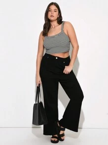 SHEIN BASICS 大尺碼2入組夏季休閒修身無袖針織條紋背心 - 黑與白 - 查看 7