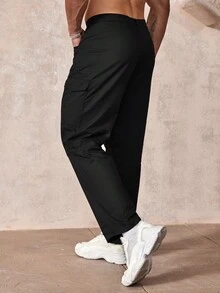 Manfinity Homme Men's Plus Size Black Casual Cargo Pants With Zippered Pockets - Black - View 2