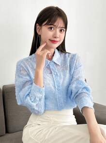 FRIFUL 女式花卉镂空纽扣前长袖衬衫，适合春季休闲风格，透明，秋季女装 - 藍色 - 查看 1