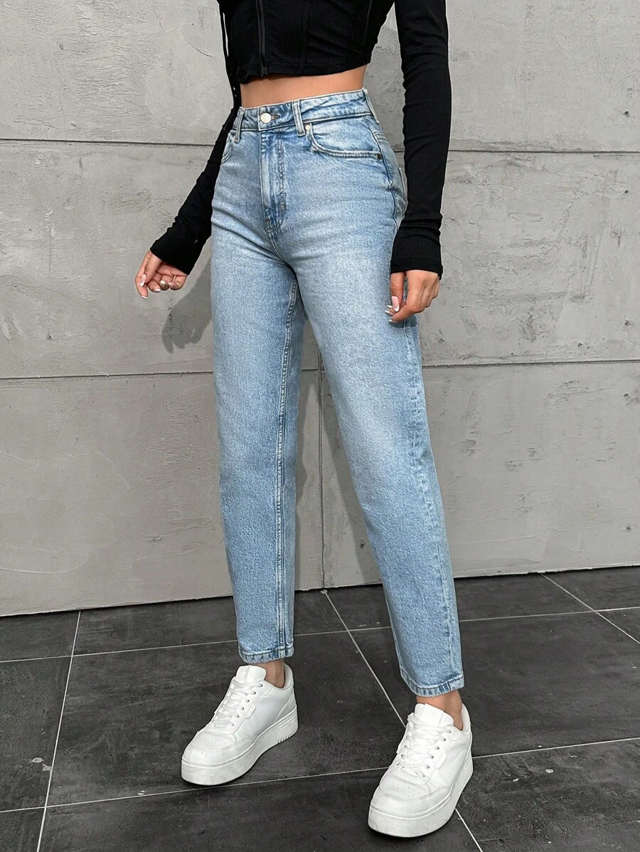 SHEIN Cottnline 休闲洗水妈咪版型牛仔裤 - 淺色水洗藍 - 查看 1
