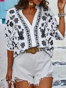 SHEIN LUNE Women's Random Printed Notched V-Neck Vacation Spring/Summer Long Sleeve Shirt