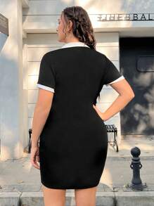 SHEIN EZwear 女裝大尺碼拼色修身翻領夏季休閒連衣裙 - 黑與白 - 查看 2