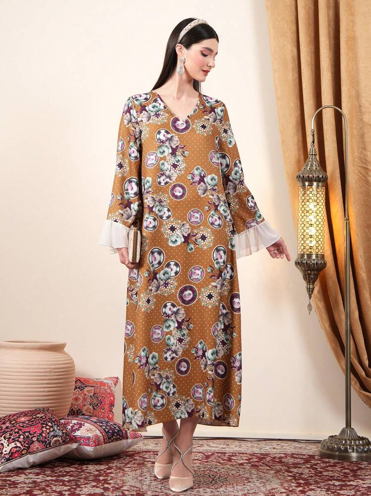 Modelyn All Over Print V-Neck Arabian Dress - Black - View 7