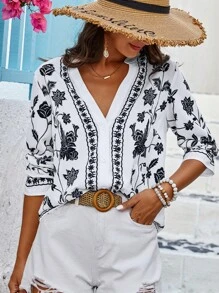 SHEIN LUNE Women's Random Printed Notched V-Neck Vacation Spring/Summer Long Sleeve Shirt