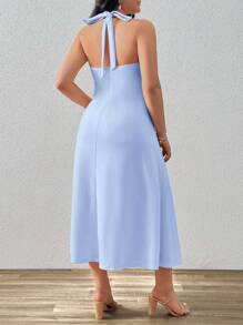 SHEIN Privé Plus Size Halter Neck Sleeveless Pleated A-Line Midi Dress In Light Solid Color, Suitable For Daily And Date - Baby Blue - View 2