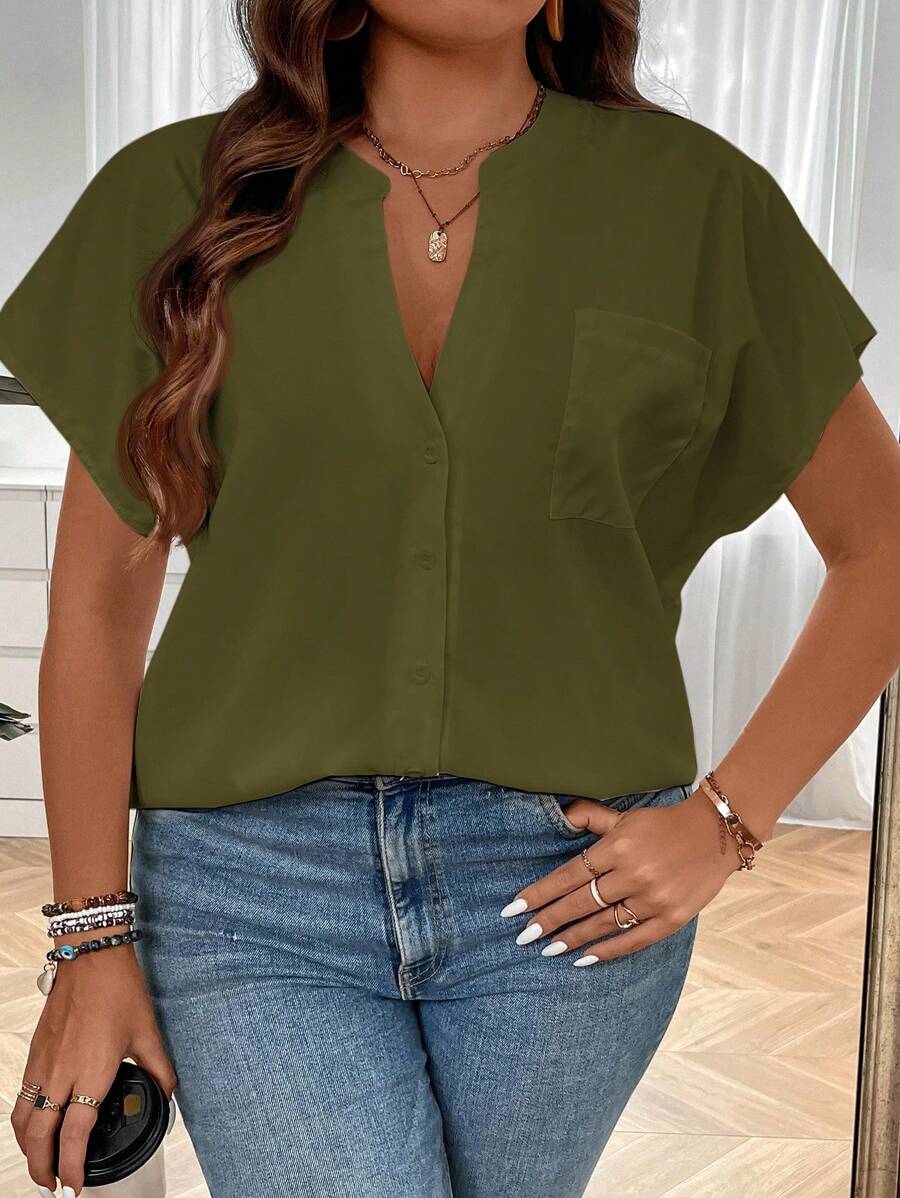 SHEIN LUNE Blusa De Manga Murciélago Con Cuello En V Sólido De Talla Grande Para El Verano - Verde militar - Ver 1