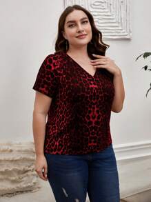 SHEIN LUNE T-shirt À Manches Courtes Et Col En V Imprimé Léopard Grande Taille, Adapté Pour Les Loisirs D'été - Rouge - Voir 4
