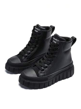 Botas altas de mujer de suela gruesa con cordones, color negro sólido, para otoño/invierno 2025. Versátiles, de moda casual para todo el año y uso al aire libre o motocicleta