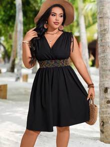 SHEIN Holidaya 大碼假日風格無袖收縮腰身連衣裙 - 黑色 - 查看 4