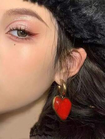 1 Par De Aretes Colgantes De Corazon Rojo Con Efecto Retro En Estilo Europeo Y Americano Vintage Para Uso Diario De Mujeres