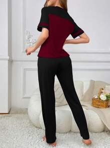 Color Block Slogan Print Casual Short Sleeve T-Shirt And Sleep Shorts Pajama Set