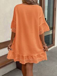 EMERY ROSE 女士白色連衣裙，採用不同款式的蕾絲拼接領口和袖口，底擺有褶邊裝飾 - 橘色 - 查看 2