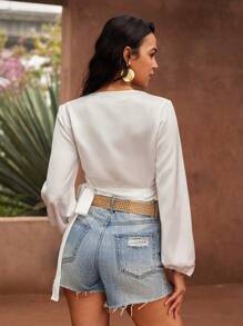 GENKIRA Áo cánh tay dài nữ in họa tiết in quấn nơ tay áo thun co giãn - Xanh và trắng - Xem 2