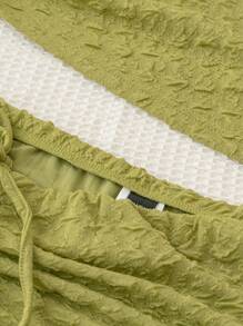 Soleia 女士休閒不對稱束腰褶皺綠色紋理假日兩件套裝 - 綠色 - 查看 5