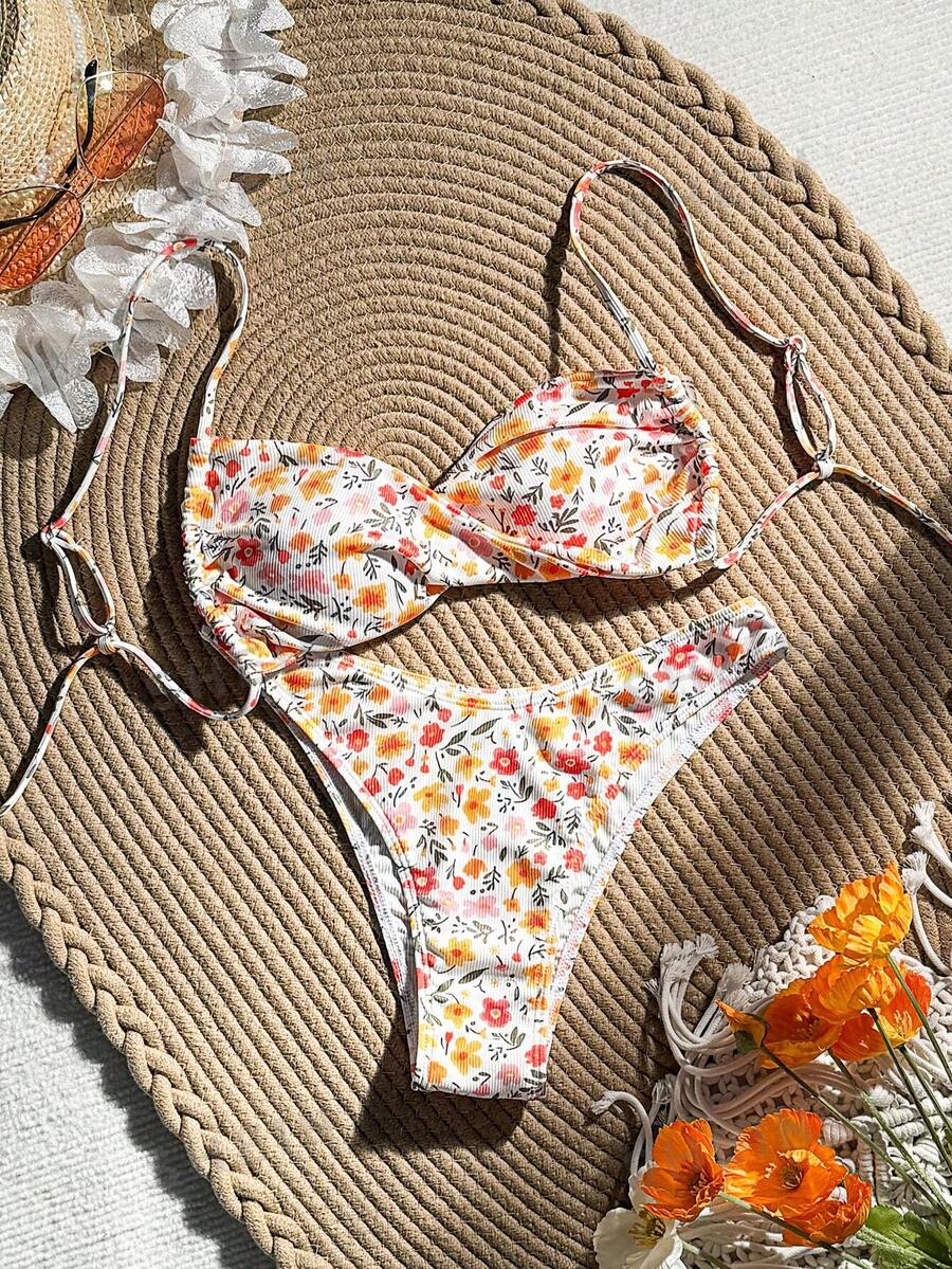 SHEIN Swim Conjunto de bikini con estampado floral, tirantes de espagueti, lazos en la espalda y diseño separado para mujer en verano - Multicolor - Ver 1
