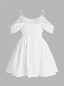 SHEIN Privé Plus Size Elegant And Romantic Spaghetti Strap Short-Sleeved Dress For Spring/Summer Holidays