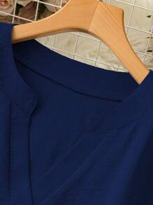 SHEIN LUNE Loose Fit V-Neck Draped Printed Women's Shirt