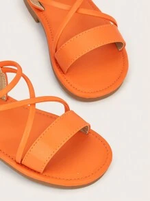 Fashionable Kids' Flat Sandals With Straps For Any Outfit