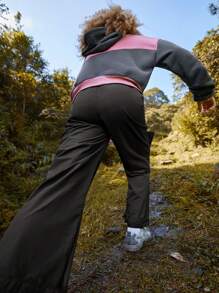 In My Nature Women's Pocket Design Convenient Outdoor Sports Pants - Black - View 2