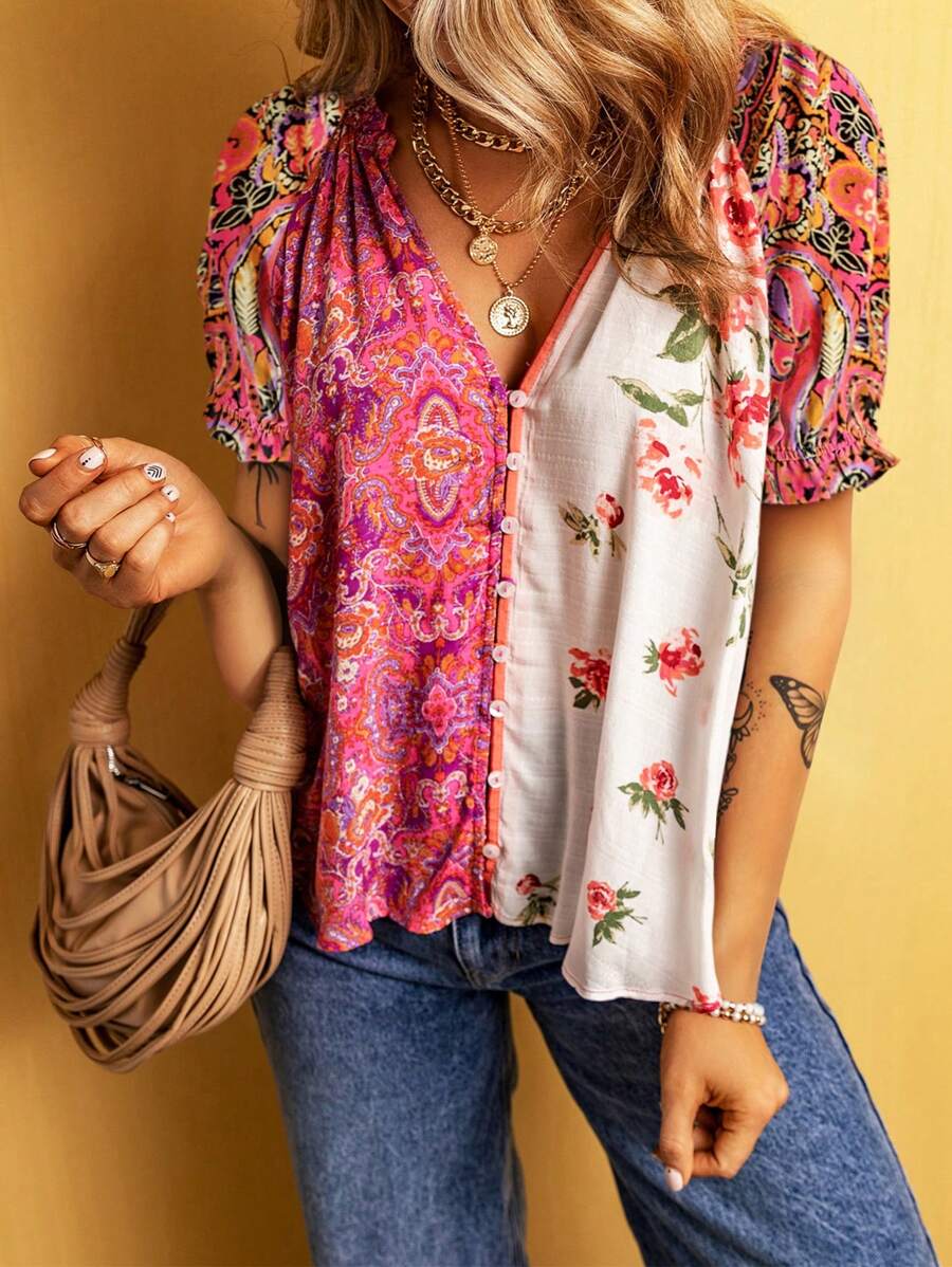 Acelitt Women's Cute & Elegant Random Floral Print Color Block V-Neck Pullover Sweater, Summer Casual Vacation - Multicolor - View 1