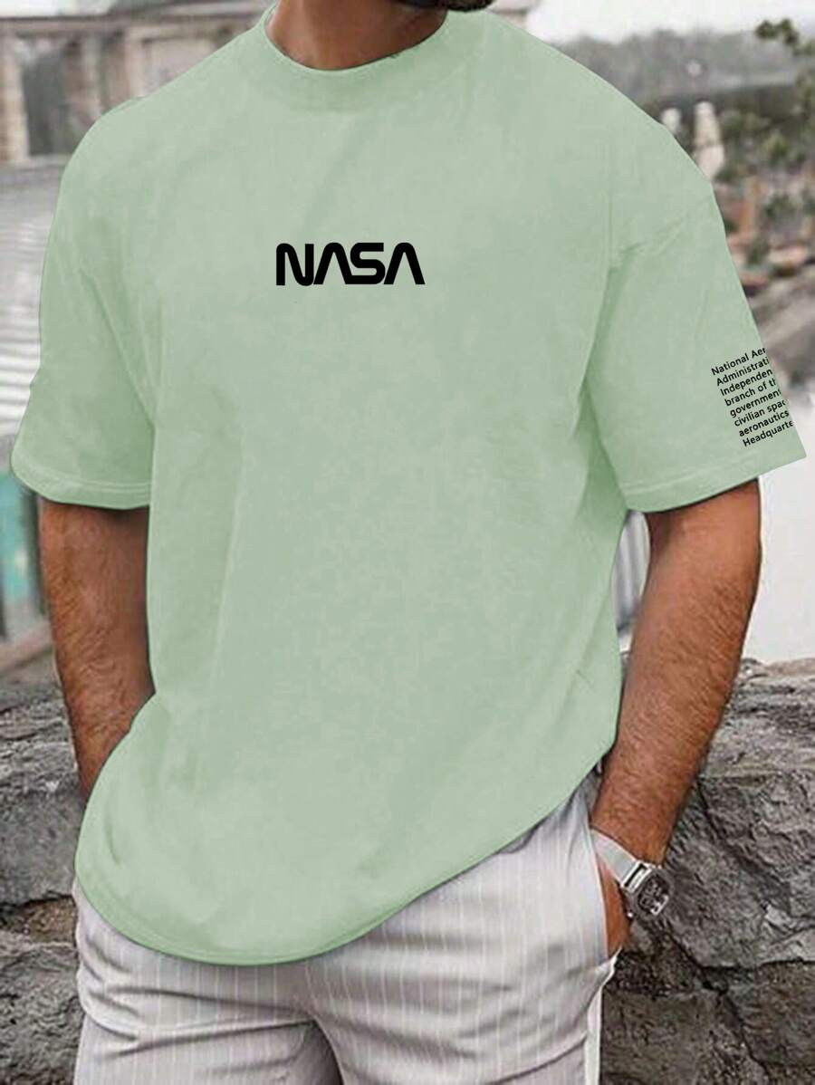 Manfinity Homme Men Plus Summer Short Sleeve T-Shirt With Slogan Print - Green - View 1