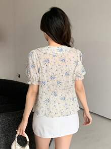 DAZY Peter Pan Collar Floral Bubble Short Sleeve Textured Shirt Summer