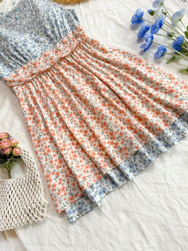 Plus Size Women's Blue & Pink Double-Layered 2 In 1 V-Neck Floral Knitted Vacation Dress