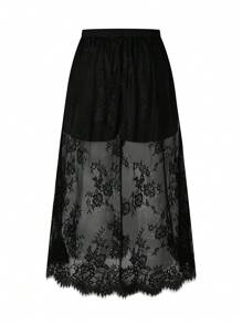 SHEIN Holidaya Plus Size Lace Spliced Elastic Waist Skirt Maxi Women Outfit - Black - View 2