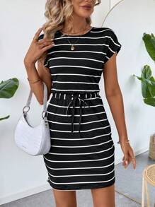 SHEIN LUNE Cổ điển Đen Sọc Không lưng Đầm - Đen và trắng - Xem 5