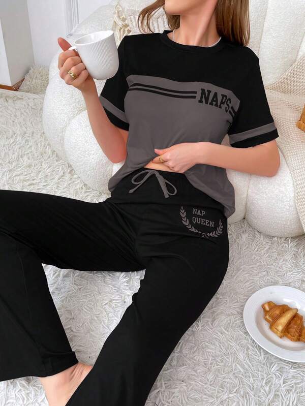 Color Block Slogan Printed Pajamas Set