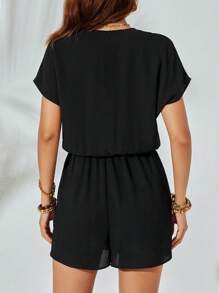 EMERY ROSE 夏日假期編織單色短袖v領連身褲