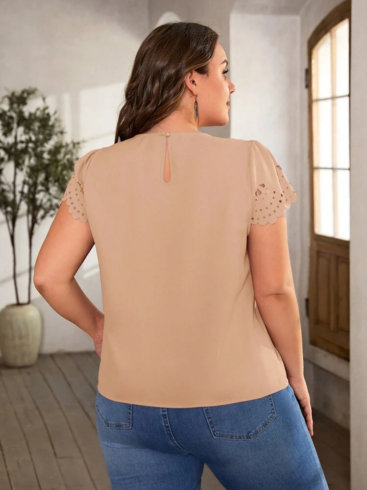 SHEIN LUNE Plus Size Summer Casual Round Neck Pleated Short Sleeve Shirt - Khaki - View 2