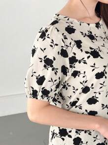 FRIFUL Summer Casual Floral Print Short Sleeve Holiday Shirt With Round Neck,Short Sleeve Tops Easter - Apricot - View 6