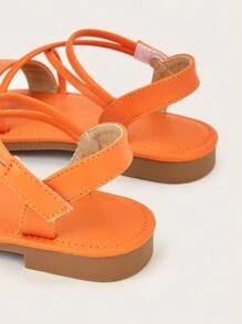 Fashionable Kids' Flat Sandals With Straps For Any Outfit