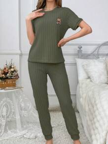Women's Spring/Summer Short Sleeve Bear Embroidery Top And Long Pants Loungewear Set Outfit - Army Green - View 3