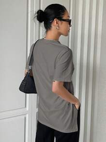 DAZY Camiseta De Manga Corta Básica Y De Moda, Casual De Verano Con Dobladillo Dividido - Gris Oscuro - Ver 2