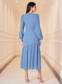 Modelyn Women's Fashionable Summer Solid Color Long Sleeve Dress With Pleated Design