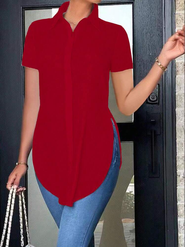 SHEIN LUNE Camisa de manga corta con bajo curvo de unicolor de verano para ropa de Año Nuevo, blusas de manga corta - Rojo - Añade 1