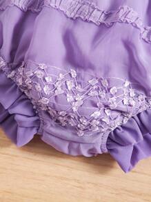 SHEIN Baby Girl Floral Embroidery Mesh Ruffle Hem Lace Trimmed Shorts