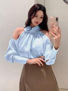 DAZY Camisa de mujer con cuello alto, hombros abiertos y mangas largas plisadas, ropa de mujer de otoño - Azul - Ver 1